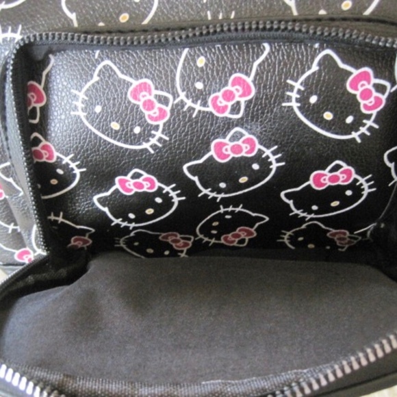 Hello Kitty Mini Backpack - Picture 8 of 9